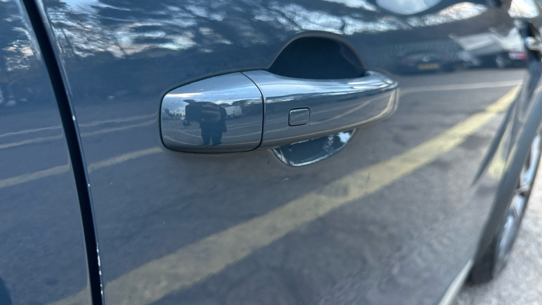 Renault Captur 1.0 TCE 100 S Edition 5dr Petrol Hatchback